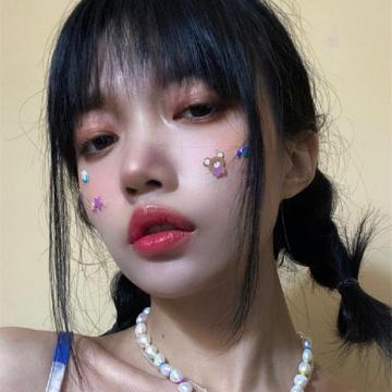 朵拉